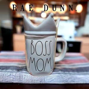 Rae Dunn Boss Mom Mug with Topper